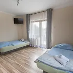 Nad Cedronem 3*
