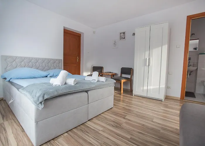 Nad Cedronem بيت ضيافة فامبيرزيتش