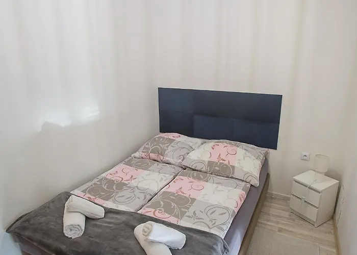 בית הארחה Nad Cedronem 3*