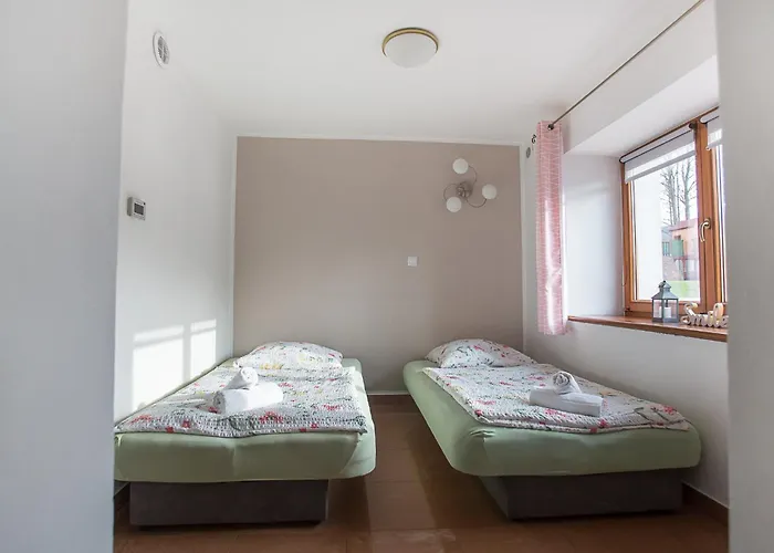 Nad Cedronem בית הארחה ואמביירז'צה